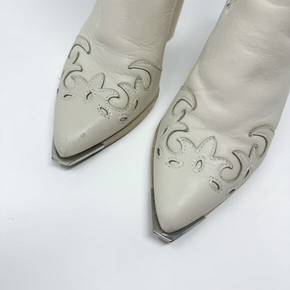 Steve Madden White Western Booties - Picture 3 of 12